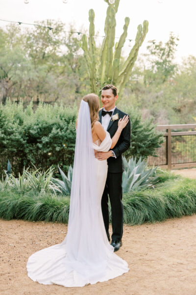 Erin + Zack Sneak Peeks